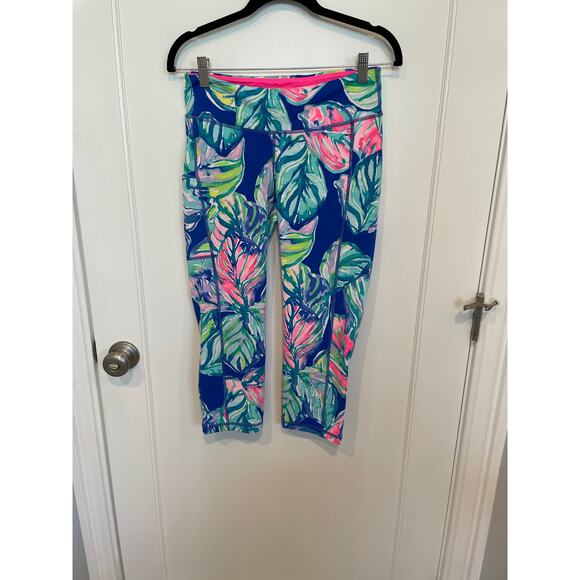 Lilly Pulitzer VGUC-Weekender Cropped Leggings Casa Del Sol Size M - Picture 2 of 7